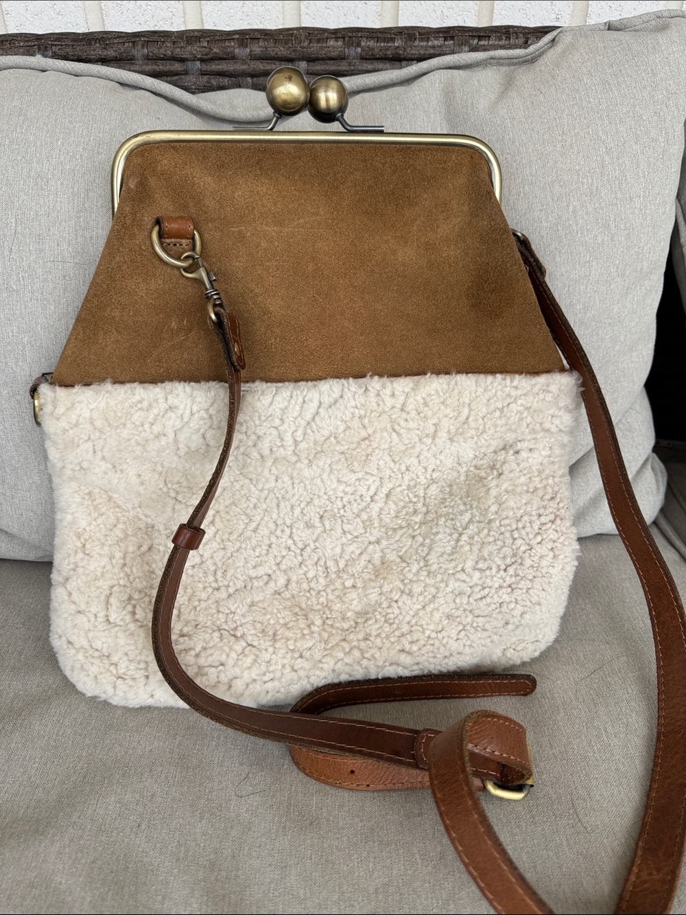 Patricia Nash Brown Suede and Cream Shearling Kiss-Lock Crossbody - Picture 4 of 4